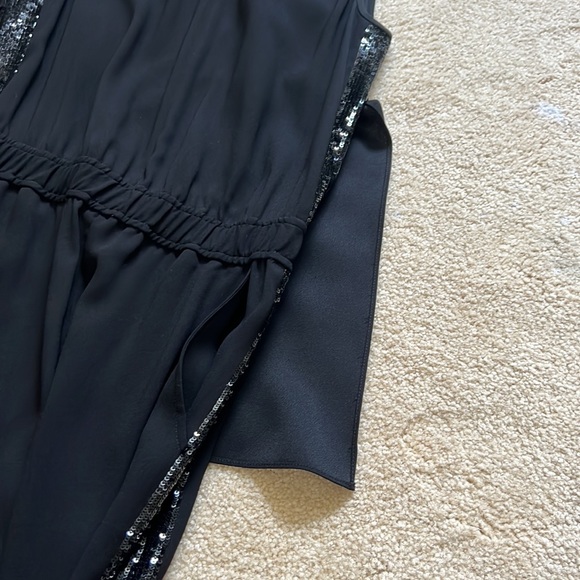 BCBG Max Azria tuxedo style jumpsuit. Size XS. NWOT - Picture 5 of 13